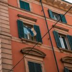 Incendio Milano, Sueli attaccata a finestra per salvarsi. Pm: “Morte atroce e consapevole”
